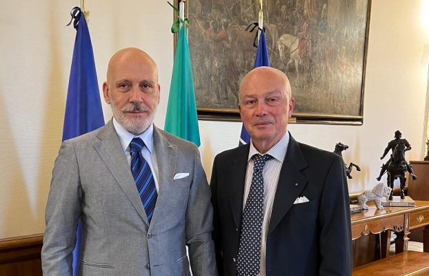 The President visits the Italian Chief of Defence Admiral Giuseppe Cavo Dragone