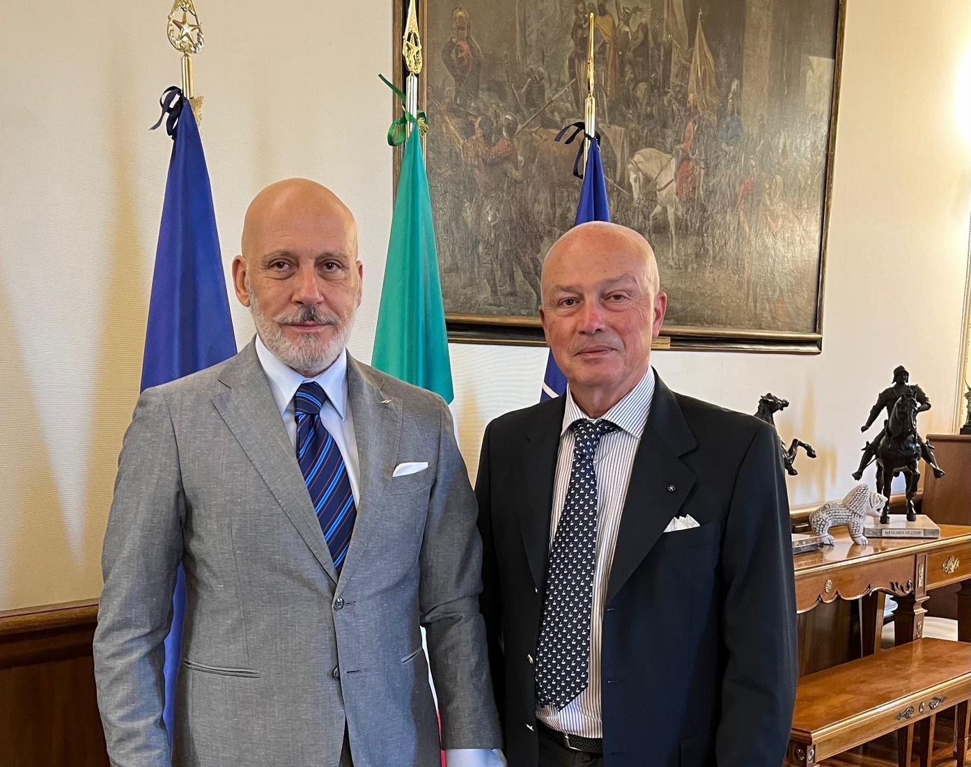 The President visits the Italian Chief of Defence Admiral Giuseppe Cavo Dragone